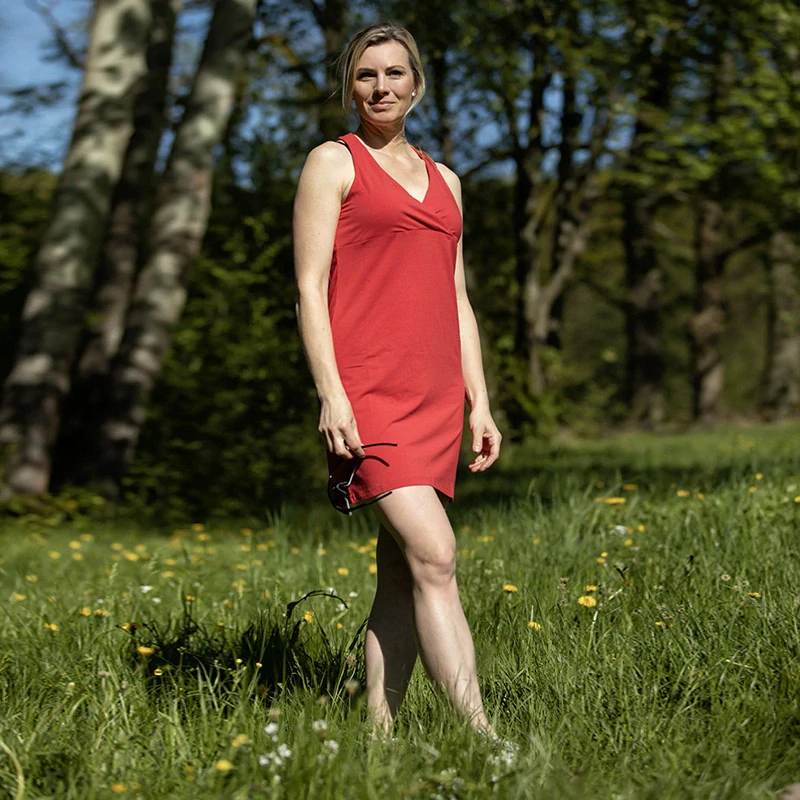 EMILY dámské sportovní šaty s bambusem PROGRESS S > černá