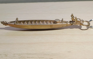 Přívěsek na klíče - dračí loď 